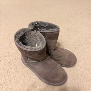 UGG Gray Women's Winter Boots